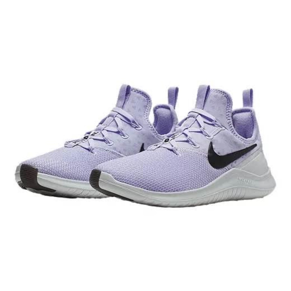 BRAND NEW women nike Nike free tr 8 shoes size US 5.5
